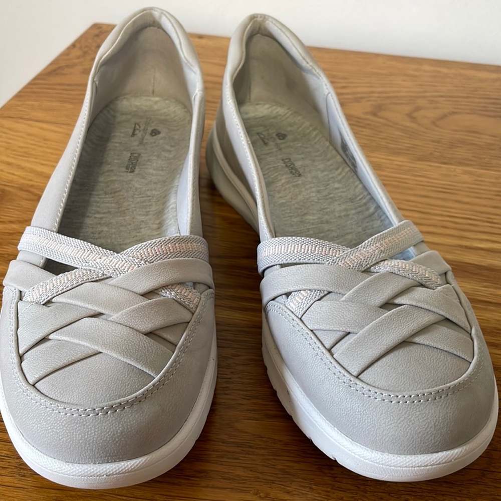 Clarks Cloudsteppers Women’s Size 9